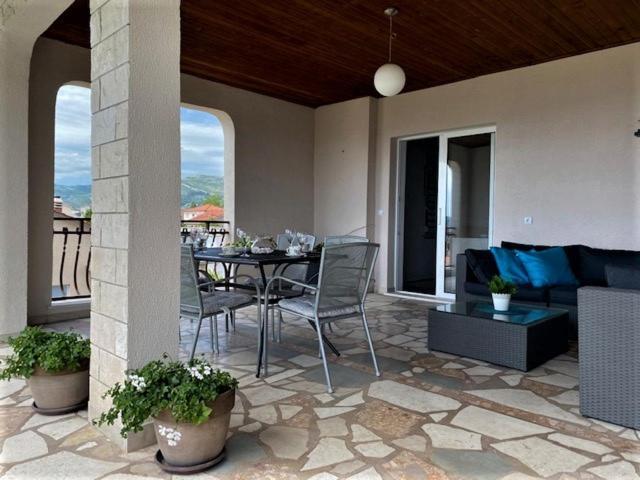 Villa Roso Kaštela エクステリア 写真